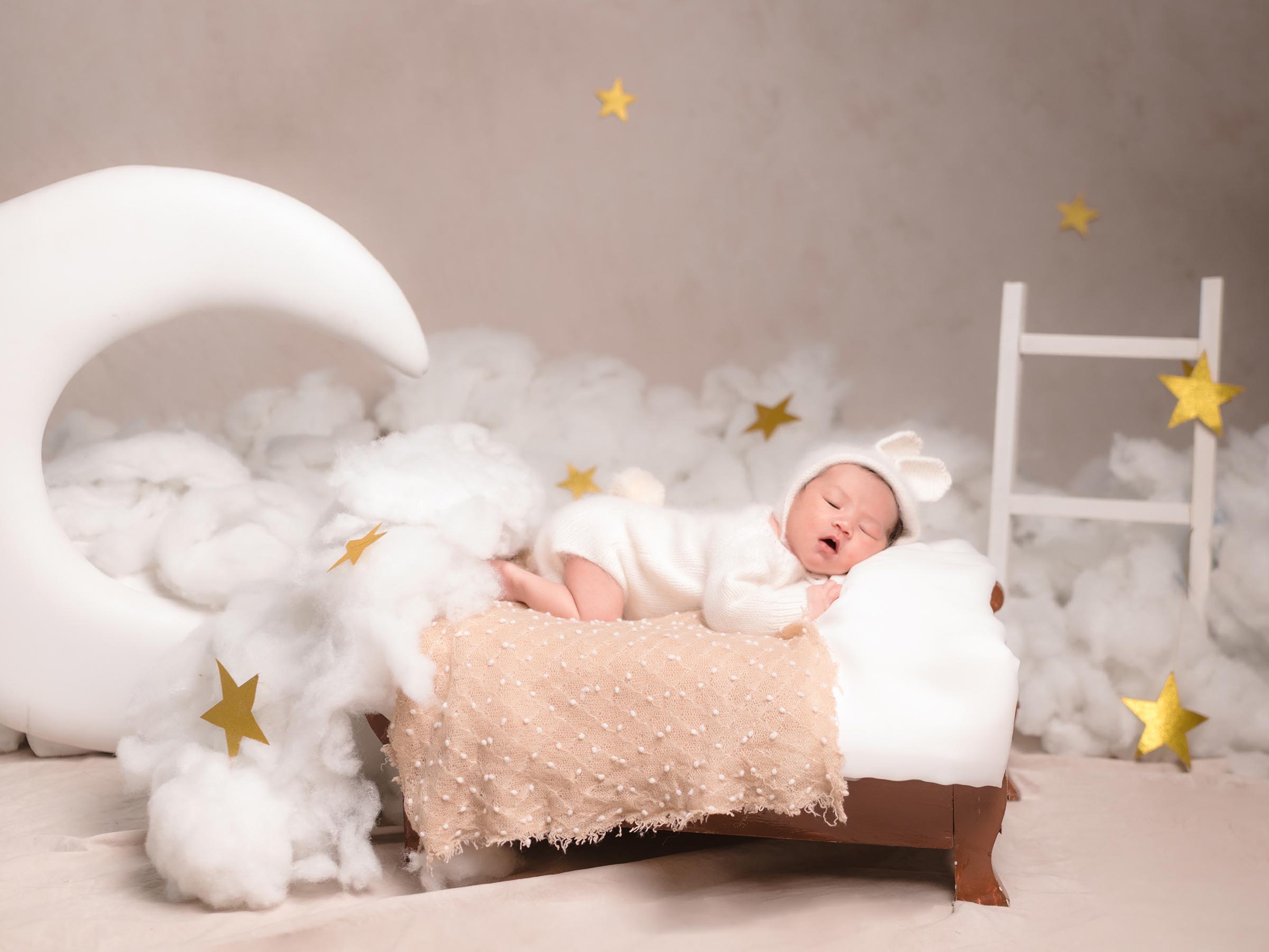 Newborn photography by Sheerss